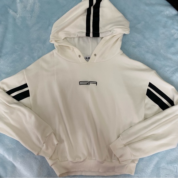 I.AM.GIA - Striker Sweatsuit Set - Picture 9 of 10